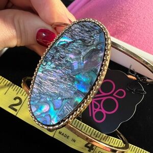 Abalone Cuff Bracelet. Goldtone NWT